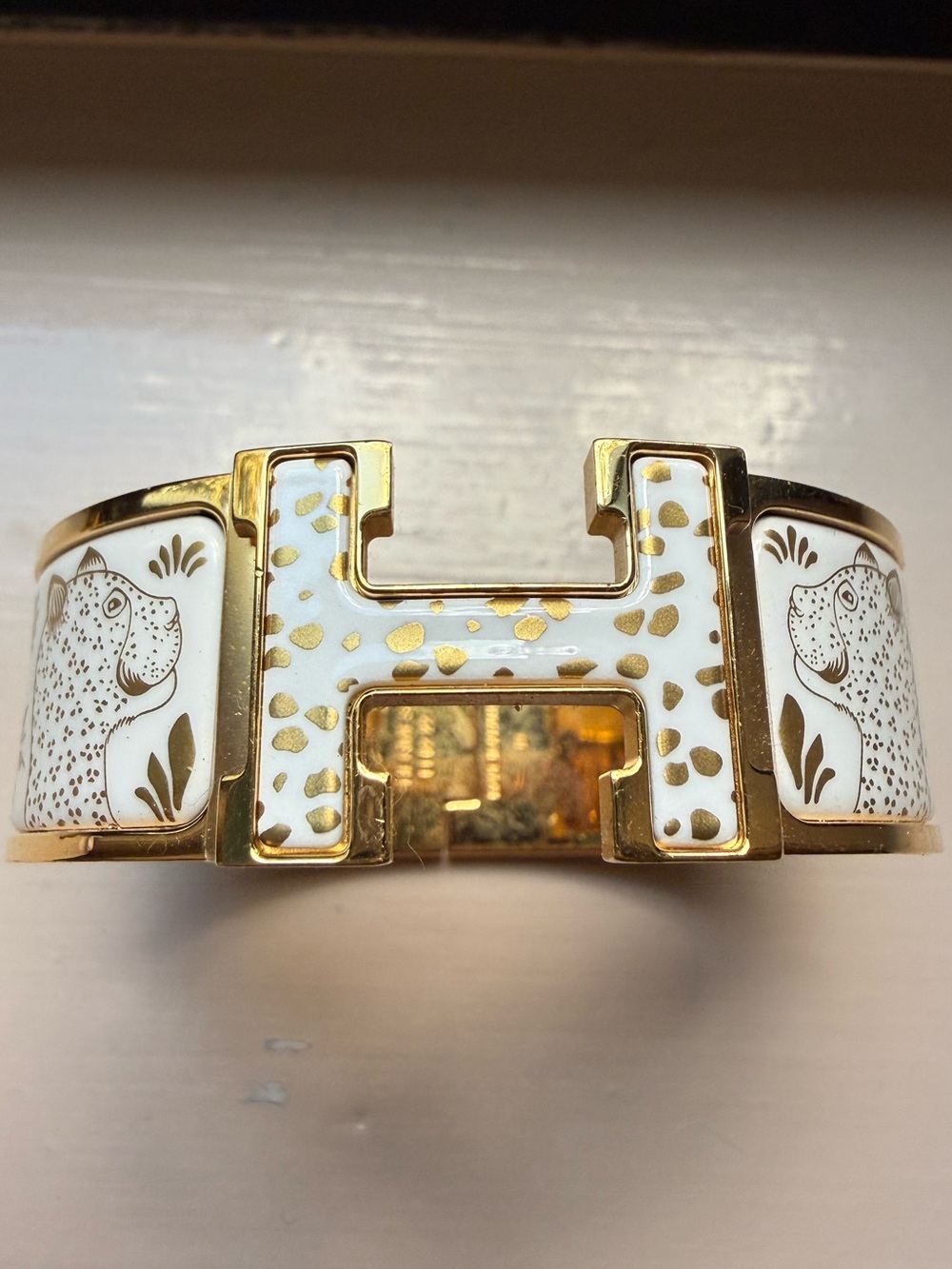Hermes clic clac White and Gold 'Cheetah' Enamel Cuff Bracelet brand new